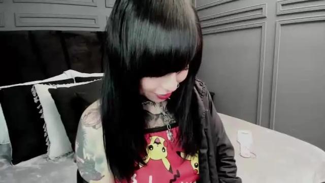 Image 11 of joanneil Stream on Chaturbate on 16 months ago
