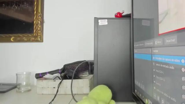 Image 11 of jocelynne_longbarton Stream on Chaturbate on 18 months ago