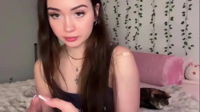 Image 12 of jocelyynn Stream on Chaturbate on 1 month ago