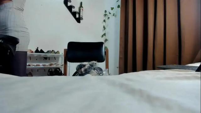 Image 4 of jodidamente_adictiva Stream on Chaturbate on 2 months ago