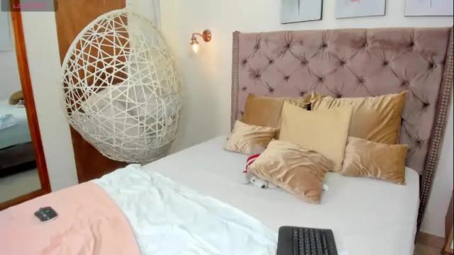 Image 2 of joha_keany Stream on Chaturbate on 15 days ago