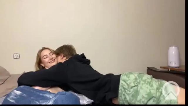 Image 10 of johnn_yung Stream on Chaturbate on 16 months ago