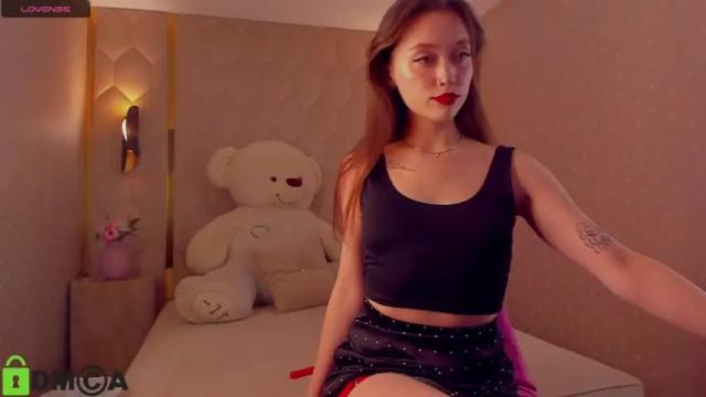 Image 2 of joi_joi_ Stream on Chaturbate on 19 months ago