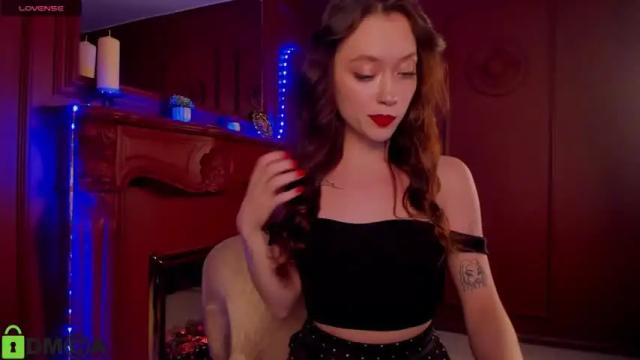 Image 3 of joi_joi_ Stream on Chaturbate on 17 months ago