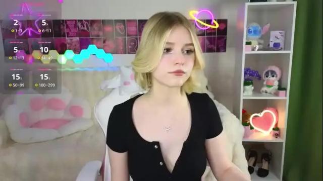 Image 2 of joice_queen Stream on Chaturbate on 2 months ago