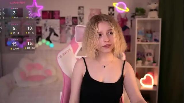 Image 7 of joice_queen Stream on Chaturbate on 1 month ago