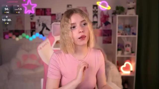 Image 10 of joice_queen Stream on Chaturbate on 27 days ago