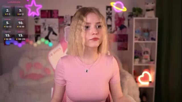 Image 3 of joice_queen Stream on Chaturbate on 27 days ago