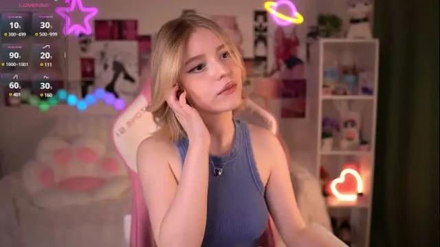 Image 2 of joice_queen Stream on Chaturbate on 25 days ago