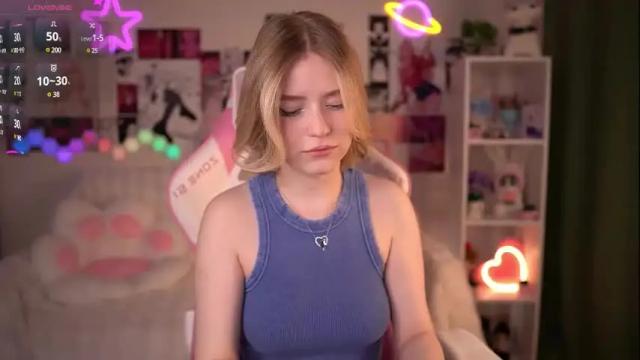 Image 4 of joice_queen Stream on Chaturbate on 25 days ago
