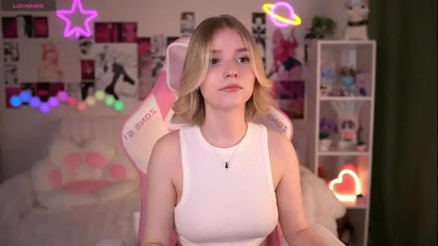 Image 7 of joice_queen Stream on Chaturbate on 21 days ago