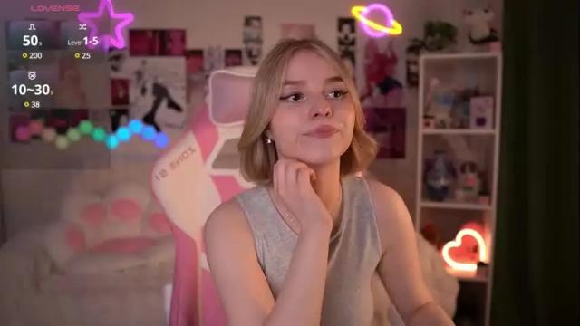 Image 11 of joice_queen Stream on Chaturbate on 7 days ago