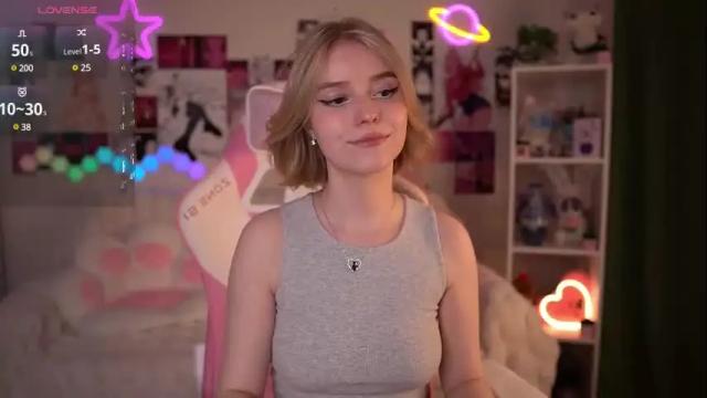 Image 4 of joice_queen Stream on Chaturbate on 7 days ago