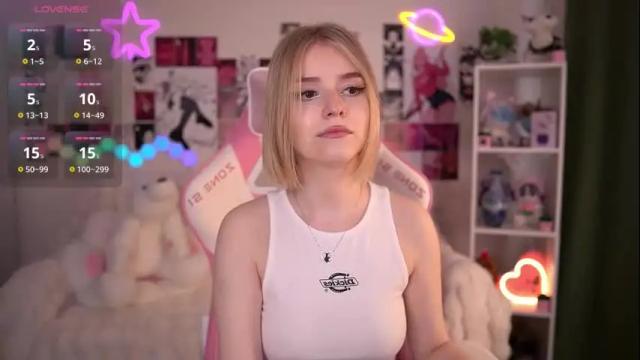 Image 8 of joice_queen Stream on Chaturbate on 5 days ago