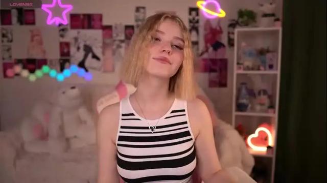 Image 11 of joice_queen Stream on Chaturbate on 17 hours ago