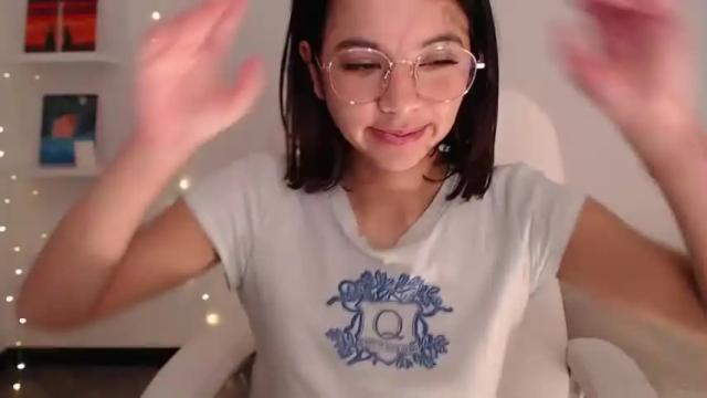 Image 3 of jojo_jj Stream on Chaturbate on 14 months ago