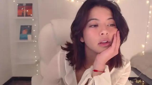 Image 3 of jojo_jj Stream on Chaturbate on 13 months ago
