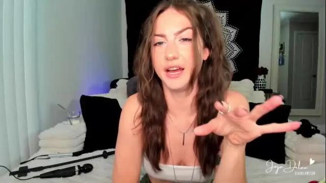 Image 7 of jojodelow Stream on Chaturbate on 1 month ago