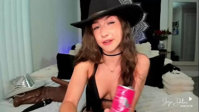 Image 12 of jojodelow Stream on Chaturbate on 1 month ago