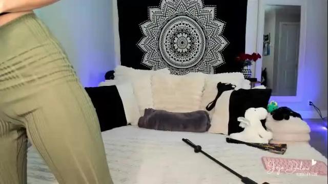 Image 8 of jojodelow Stream on Chaturbate on 2 months ago