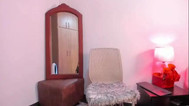 Image 11 of jolie_bonnet674 Stream on Chaturbate on 23 days ago