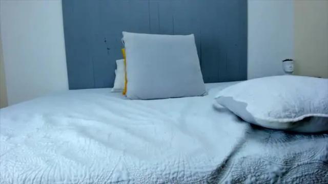 Image 4 of jolie_brown Stream on Chaturbate on 16 months ago