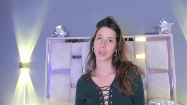 Image 6 of jolie_lov Stream on Chaturbate on 5 months ago