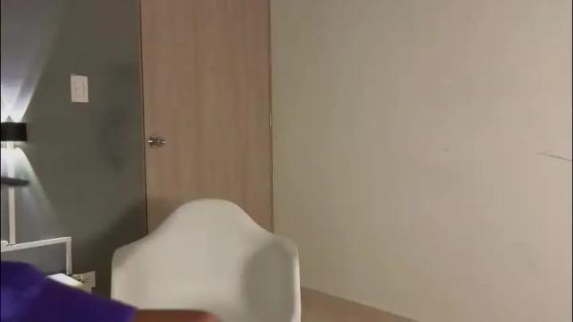 Image 4 of jolie_lov Stream on Chaturbate on 4 months ago