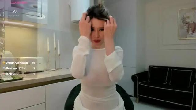 Image 2 of jolie_ozolla Stream on Chaturbate on 7 days ago
