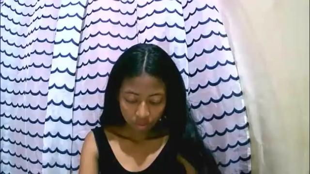 Image 8 of joliekah27 Stream on Chaturbate on 14 days ago