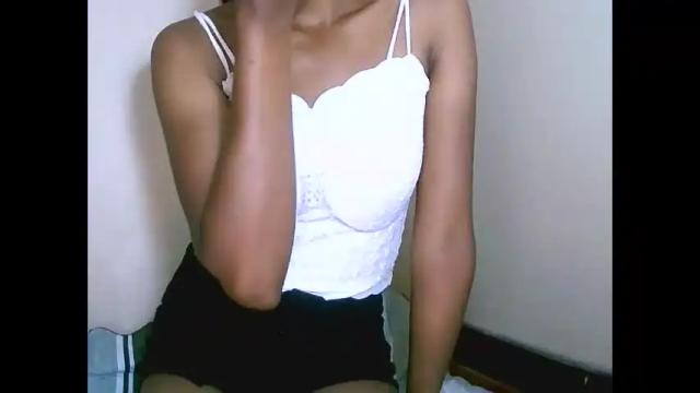 Image 3 of joliekah27 Stream on Chaturbate on 3 days ago