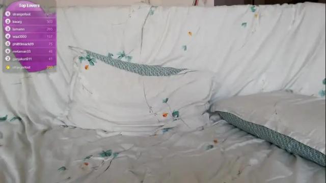 Image 12 of jolieroseeparis Stream on Chaturbate on 4 months ago