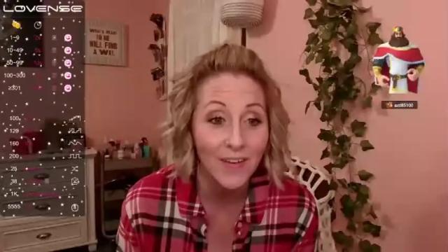Image 6 of joliexx41 Stream on Chaturbate on 16 months ago