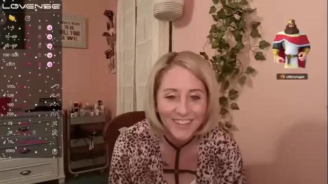 Image 7 of joliexx41 Stream on Chaturbate on 16 months ago