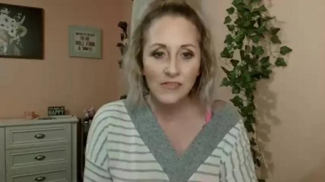 Image 2 of joliexx41 Stream on Chaturbate on 15 months ago