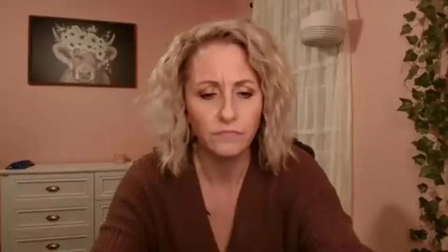 Image 3 of joliexx41 Stream on Chaturbate on 15 months ago