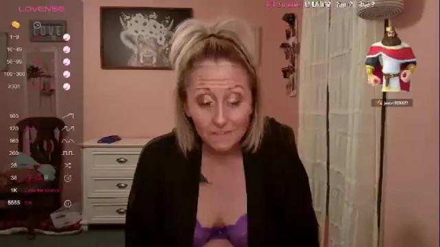 Thumbnail 2, joliexx41's Stream at Chaturbate, 13 months ago