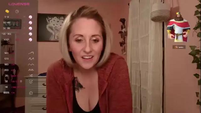 Image 3 of joliexx41 Stream on Chaturbate on 13 months ago