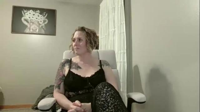 Image 11 of joliexx41 Stream on Chaturbate on 14 days ago