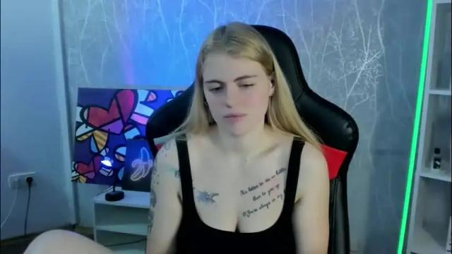 Image 6 of jolly_doll_ Stream on Chaturbate on 2 months ago