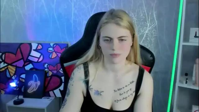Image 4 of jolly_doll_ Stream on Chaturbate on 1 month ago