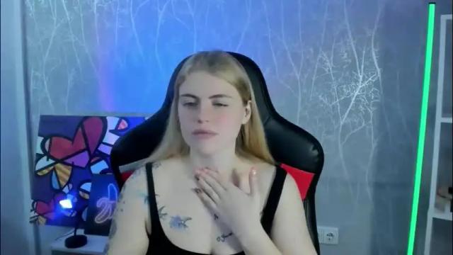 Image 7 of jolly_doll_ Stream on Chaturbate on 1 month ago