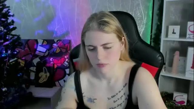 Image 2 of jolly_doll_ Stream on Chaturbate on 26 days ago