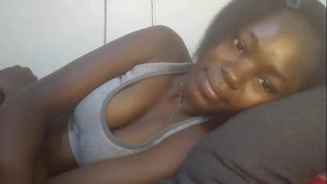 Image 12 of jollynabeb Stream on Chaturbate on 1 month ago