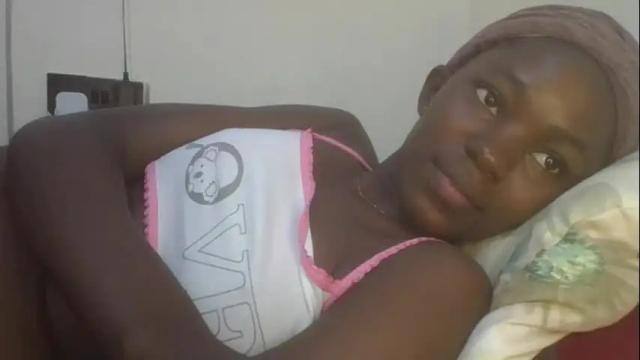 Image 10 of jollynabeb Stream on Chaturbate on 28 days ago