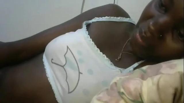Image 2 of jollynabeb Stream on Chaturbate on 18 days ago