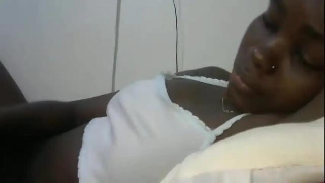 Image 12 of jollynabeb Stream on Chaturbate on 14 days ago