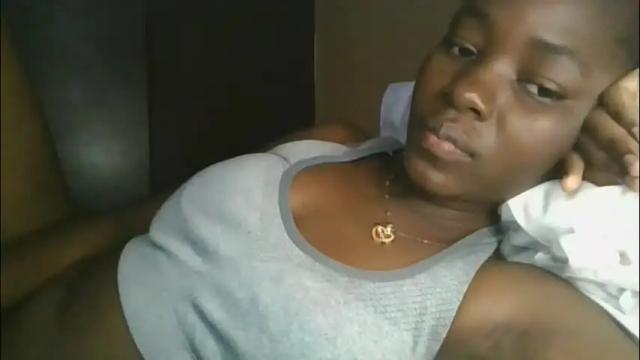 Image 12 of jollynabeb Stream on Chaturbate on 1 month ago