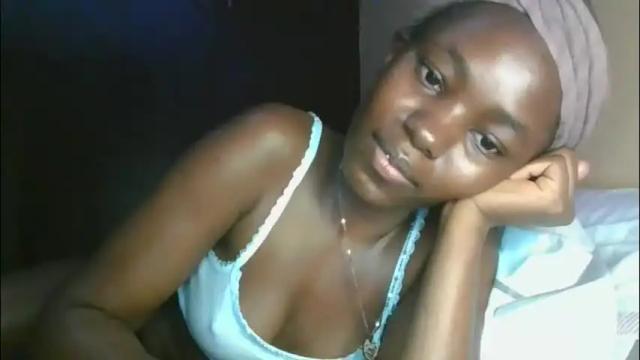 Image 2 of jollynabeb Stream on Chaturbate on 1 month ago