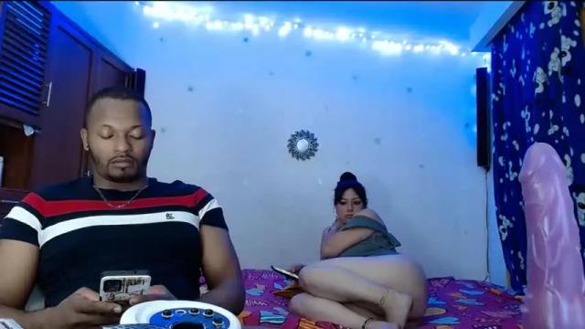 Image 8 of jonathan_y_kristal Stream on Chaturbate on 19 months ago